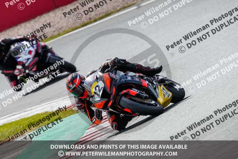 donington no limits trackday;donington park photographs;donington trackday photographs;no limits trackdays;peter wileman photography;trackday digital images;trackday photos